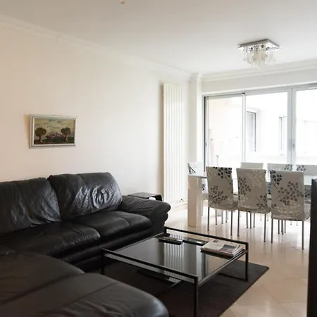 Apartment T3 In The Heart Of La